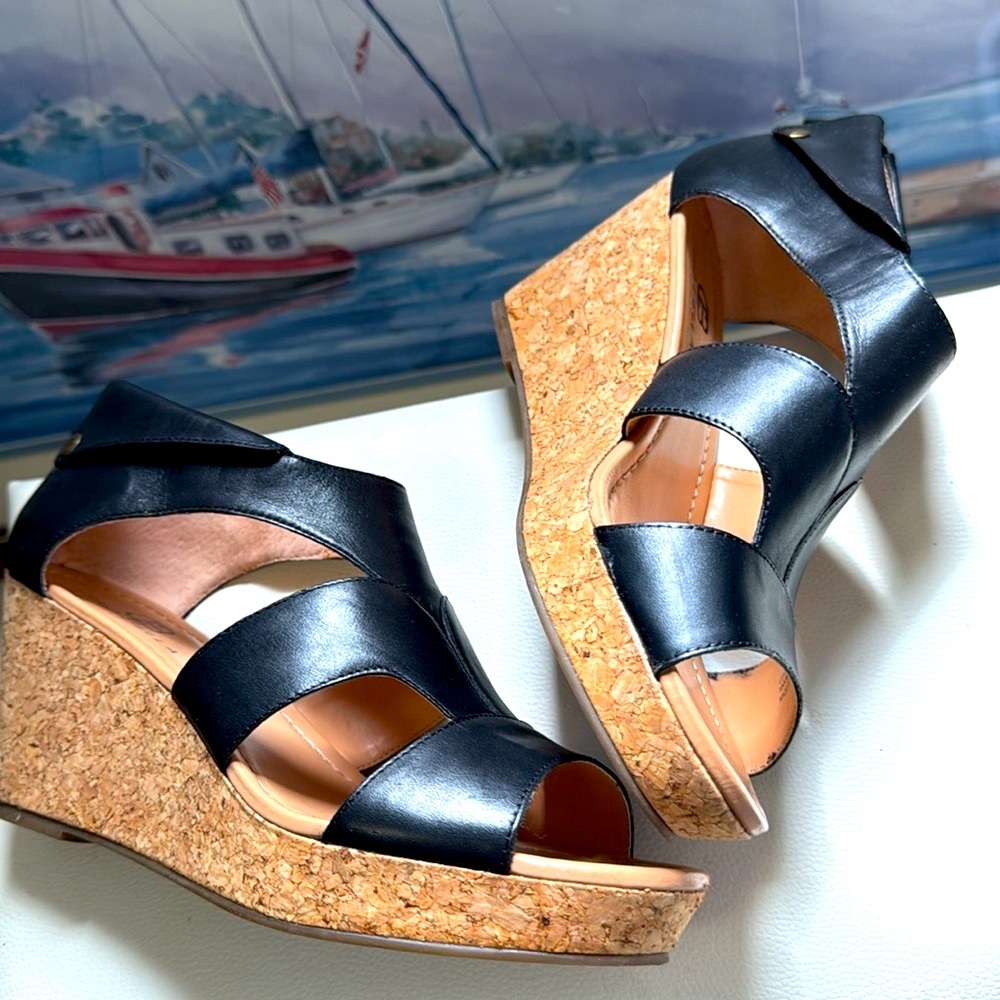 NWT in Box"Ciao Bella"  Black Wedge Sandals